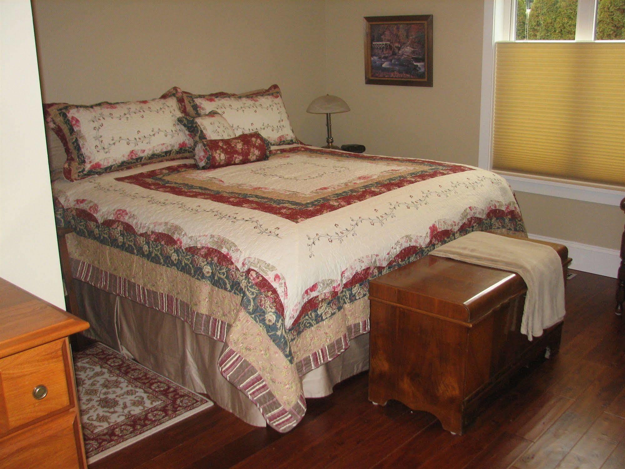 Chesterfield Inn Kelowna Eksteriør billede
